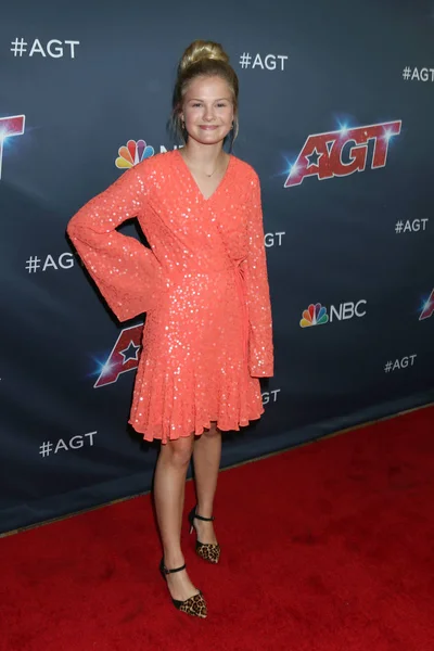 "America 's Got Talent "Season 14 Live Show Red Carpet — стоковое фото