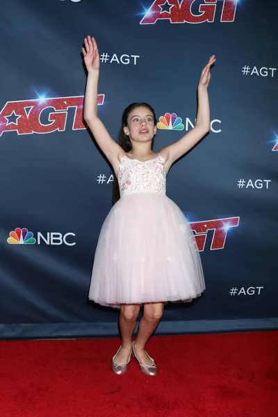 "America's Got Talent" Season 14 Live Show Red Carpet — Stock Photo, Image