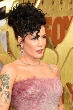 Primetime Emmy Ödülleri - Gelenler