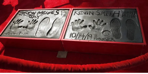 Kevin Smith e Jason Mewes Cerimonia della mano e dell'impronta — Foto Stock
