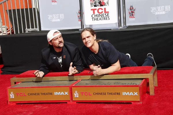 Kevin Smith And Jason Mewes Hand And Footprint Ceremony — ストック写真