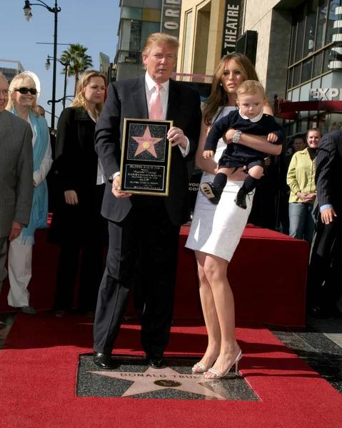 Los Angeles Jan Donald Trump Barron Trump Melanie Trump Cerimônia — Fotografia de Stock