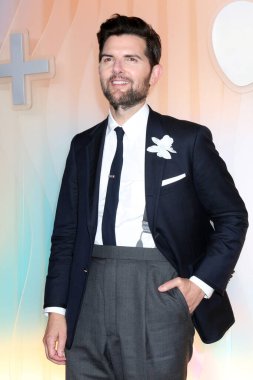 LOS ANGELES - 14 EP: Adam Scott 14 Eylül 2025 'te Ysabel' deki AppleTV + Post Emmy Party 'de Batı Hollywood, CA