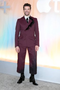 LOS ANGELES - 14 EP: Michael Urie 14 Eylül 2025 'te Ysabel' deki AppleTV + Post Emmy Party 'de Batı Hollywood, CA