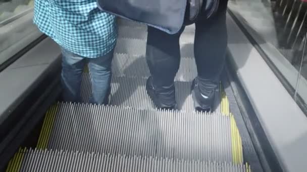 Moving Escalator Anonymous People — Stock Video