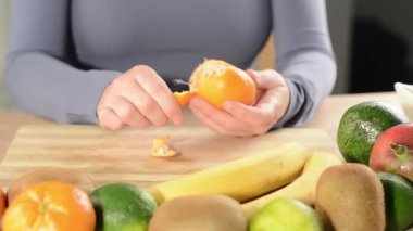 Mükemmel meyve salatası yapmak.