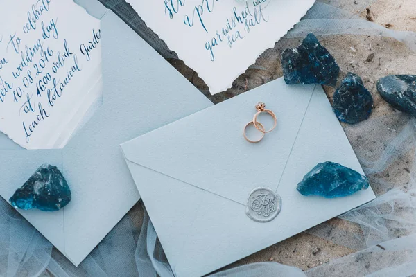Casamento Noivado Anéis Envelope Lado Convite Menu — Fotografia de Stock