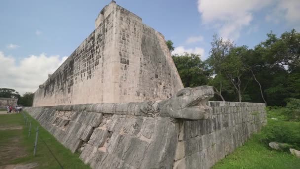 Juego Pelota Μπάλα Δικαστήριο Μάγια Και Toltek Αρχαιολογικός Χώρος Τσίτσεν — Αρχείο Βίντεο