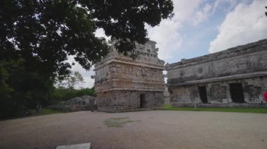 Rahibe Manastırı, Zona Central, Chichen Itza, Unesco Dünya Mirası, arkeolojik kazı, Yucatan Yarımadası, Meksika, Orta Amerika, Ekim 2016, izleme vanımın Rahibe Manastırı, Maya ve Toltec Zona orta, Chichen Itza, Unesco Dünya Mirası, Maya ve T