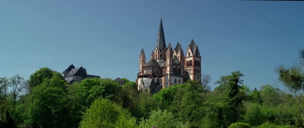 Cattedrale Cattolica Del Limburgo Alta Posizione Una Roccia Sopra Fiume — Video Stock