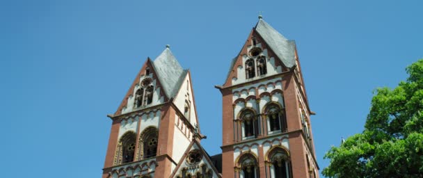 Der Katholische Dom Von Limburg Liegt Hoch Oben Auf Einem — Stockvideo