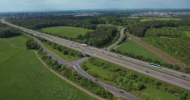 Skyline Frankfurt ve kömür santralı Kahl arkasında Frankfurt, batısında otoyol am Main, Jun 2016