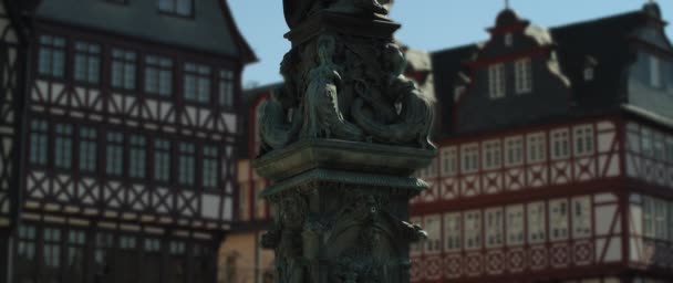 Sculpture Fontaine Justice Sur Montagne Romaine Francfort Allemagne Avril 2017 — Video