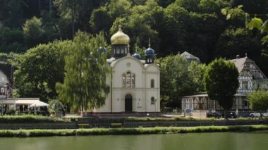 Rus chappel Bad Ems nehir Lahn, Almanya, Avrupa, Roma kaynakta bulunan şifa bir spa Ağustos 2016 olduğunu.