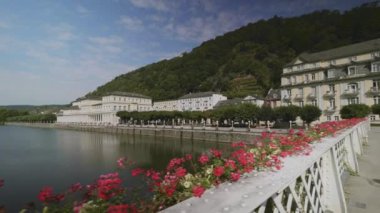 Bad Ems nehir Lahn, Almanya, Avrupa, Roma kaynakta bulunan şifa bir spa Ağustos 2016 olduğunu.