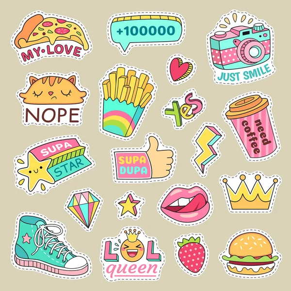 Moda kız rozetleri, Sevimli çizgi ve çizgi film yamalar. Moda spor ayakkabı, gıda ve kamera ile genç rozet vektör izole çıkartmaları