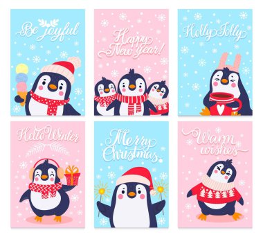 Penguen kartları. Kutup hayvanlarının kış kıyafetleri ve şapkalarıyla mutlu noel tebrik kartı, şirin penguenler için tatil vektörü seti.