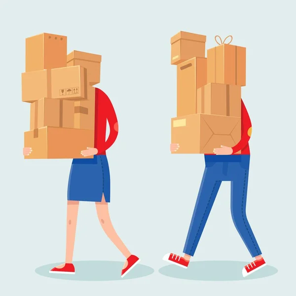 Gente cargando cajas apiladas. Caricatura hombre y mujer con pila pesada caja de cartón. Familia pareja llevar paquetes. Casa movimiento vector concepto — Vector de stock