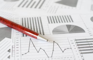 İş Analizi, grafikler ve. Kağıt üzerine çizim bir şematik. Kırmızı kalem