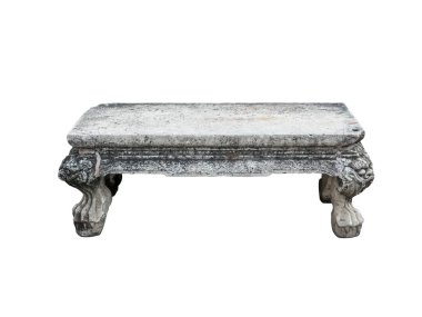 Kırpma yolu ile beyaz arka plan üzerinde izole eski taş tezgah.