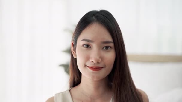 Retrato Asiática Hermosa Mujer Sonriendo — Vídeos de Stock