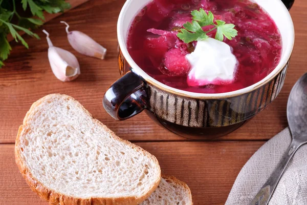 Traditionella Ukrainska Rysk Borsch Med Gräddfil — Stockfoto