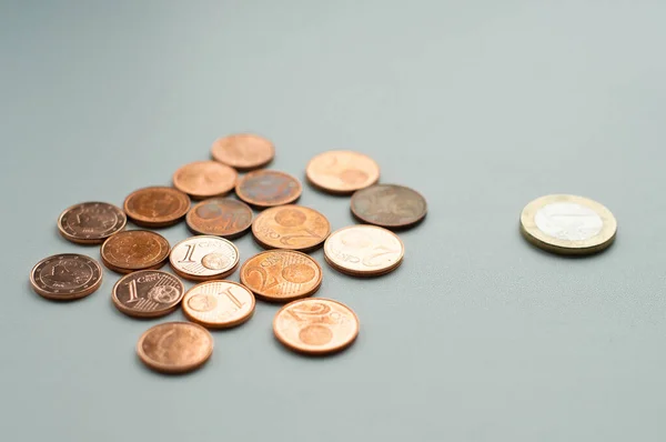 Euro Münzen Isoliert Finanz Und Sparkonzept — Stockfoto