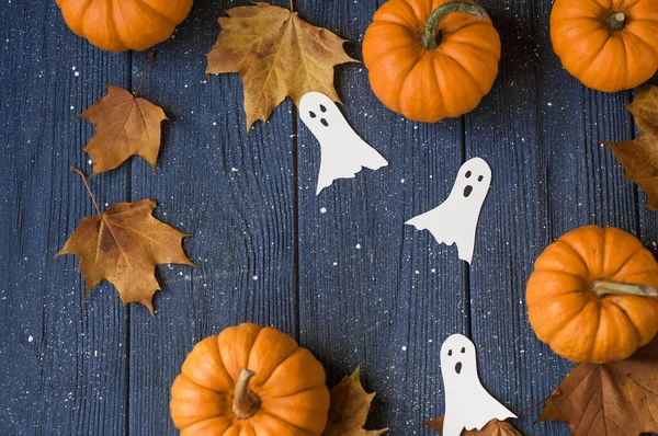 Decorazioni Halloween Sfondo Grigio Pastello Concetto Halloween Layout Piatto Vista — Foto Stock