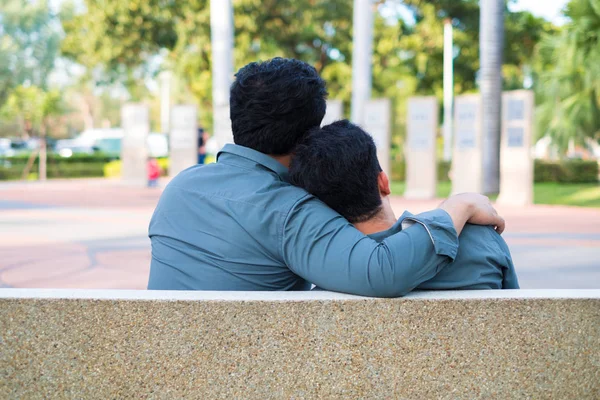 Romantik Bir Kucaklama Almak Yapmak Asya Eşcinsel Çiftler Mutlu Aşk — Stok fotoğraf