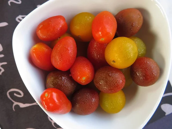 Pequenos Tomates Cor Agradável Sabor Melhor — Fotografia de Stock