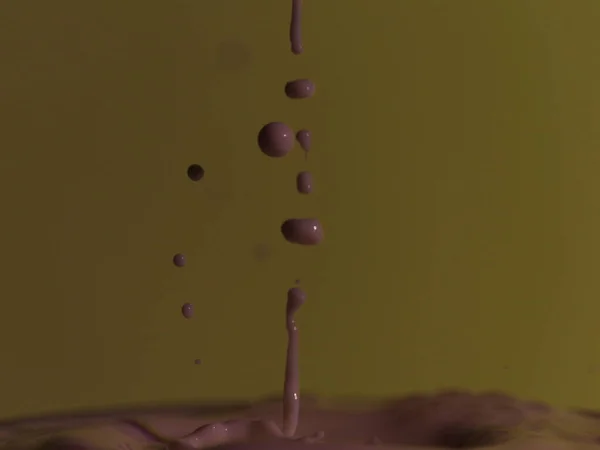 Flüssige Tropfen Sprühen Abstrakte Farben Auf Unterschiedliche Weise — Stockfoto