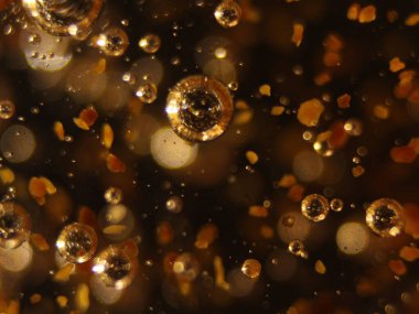 Altın toplar soyut makro renkleri farklı şekillerde kabarcıklar