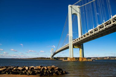 New York'ta Verrazano Köprüsü