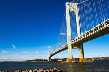 New York'ta Verrazano Köprüsü