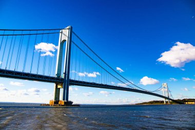 New York'ta Verrazano Köprüsü