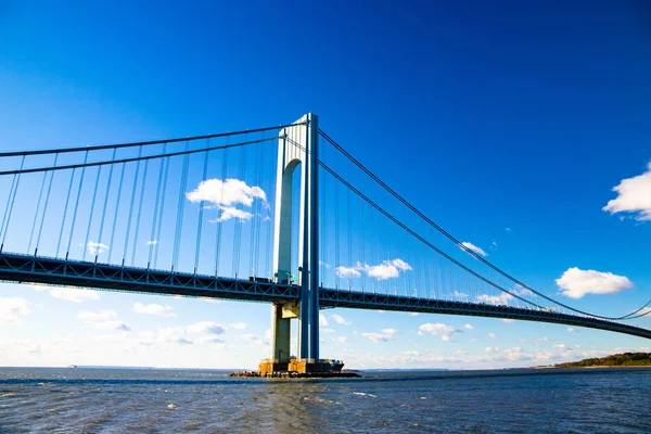 New York'ta Verrazano Köprüsü