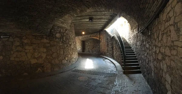 Guanajuato şehir araba nereye tünel
