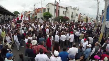 Puebla City, Puebla. Meksika. 12 Ağustos 2018. Birden fazla 8000 insanlar seçim dolandırıcılık iddiasıyla eyalet seçimleri iptal etmek isteyen.