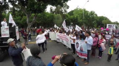 Puebla City, Puebla. Meksika. 12 Ağustos 2018. Birden fazla 8000 insanlar seçim dolandırıcılık iddiasıyla eyalet seçimleri iptal etmek isteyen.