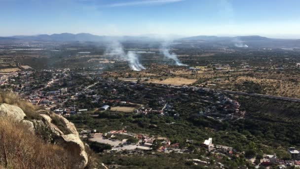 Vista Panorámica Bernal Querétaro Desde Alto Del Guisante Bernal — Vídeos de Stock