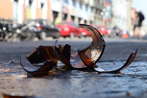 Zertrümmerte Gläserne Bierflasche Auf Dem Boden Mexiko Stadt — Stockfoto