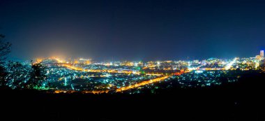 Panorama manzara noktası, Hua Hin.Thailand gece Hua Hin şehirden