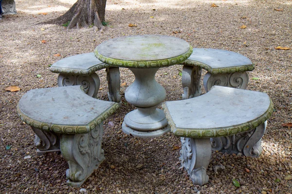 Table Rock Benches Garden — Stock Photo, Image