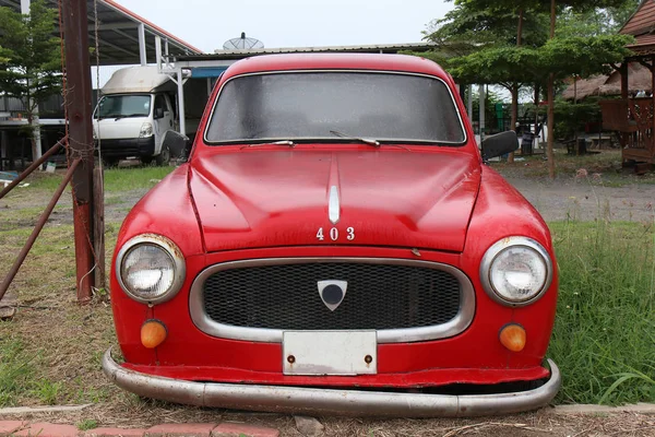Ayutthaya Thailand May 2018 Peugeot 403 Emblem Red Vintage Car — Stock Photo, Image