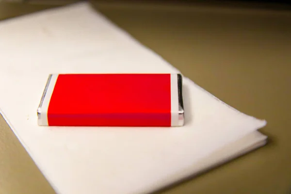 Çikolata kese doku kağıt üzerinde. Sunu paketleme, promo, adv ve vb kullanmak olabilir.