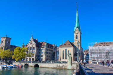 Zürih, İsviçre - 13 Ekim 2018: Güzel manzarasına tarihi 