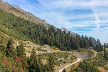 Innsbruck doğası boyunca bir görünüm