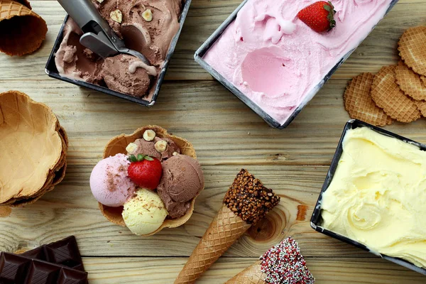 Delicious Ice Cream Handmade Kitchen Table Background — Stock Photo, Image