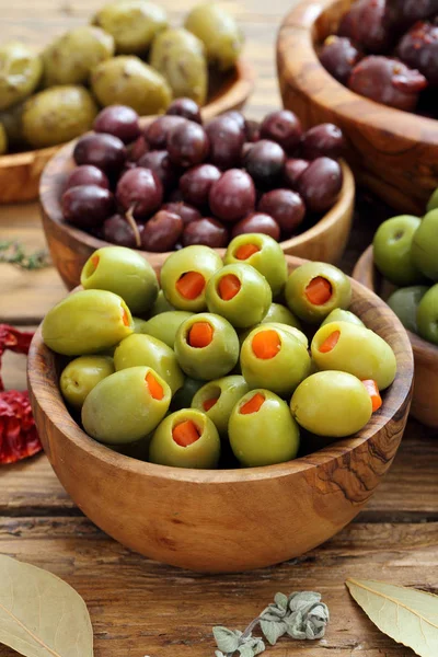 Assortment Olives Wooden Bowl Kitchen Table Background — Stock Photo, Image