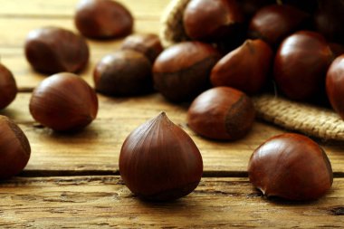 kestane ahşap rustik arka planda, yakın çekim